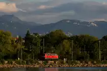 Eine 218 bei der Rangierfahrt auf dem Bahndamm Lindau. 18.7.20