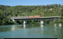 SBB Re 4/4 II 11108 und 11109 mit einem IR 37 am 21. August 2020 auf der Aarebrücke bei Olten.