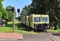 Wenn es um kuriose Eisenbahnfahrzeuge geht, da wird man in der Wetterau fündig.
Die ehemaligen ex ÖBB Motorbahnwagen X 626 erregen sofort die Aufmerksamkeit.
Am 14.09.2019 waren wir in der Wetterau unterwegs und kamen auch in den Genuß der Motorbahnwagen.
In Gambach wurde ein Abstecher auf der Anschlußbahn zum Quarzwerk unternommen.
Vielen Dank an die Eisenbahnfreunde Wetterau für das  urige  Erlebnis.
Bahnstrecke 9371 (Butzbach Ost–Münzenberg)