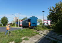 Am 07.09.2020 wurde der Theaterzug  Das Letzte Kleinod  mit der Flex 275 842-3 aus Weißenfels kommend ab Erfurt Nord auf das Gelände vom Siemens Generatorenwerk gedrückt. Vom 08.09. bis 10.09.2020 wird dort das Eisenbahntheater  KOMME BALD!  aufgeführt. https://www.das-letzte-kleinod.de/