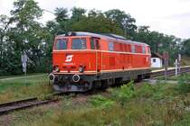 NLB 2143 070-7 am 06.September 2020 bei der Haltestelle Raggendorf.