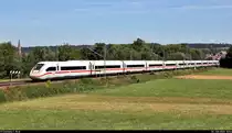 Nachschuss auf 812 050-4 (Tz 9050) als umgeleiteter ICE 690 (Linie 11) von München Hbf nach Berlin Gesundbrunnen, der in Helmsheim auf der Bahnstrecke Bietigheim-Bissingen–Bruchsal (Westbahn (Württemberg) | KBS 770) fährt.
[30.7.2020 | 10:54 Uhr]