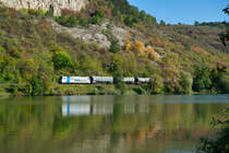 185 716 Railpool/IGE mit einem Kesselwagenzug bei Karlstadt Richtung Gemünden, 12.10.2019