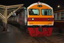 HID 4508 (Co'Co', de, Hitachi, Bauj. 1993) am Abend des 04.November 2016 in der Hua Lamphong Station.