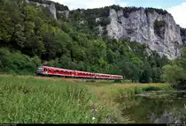 Zwei 628 konnten unweit der Neidinger Mühle im Donautal verewigt werden.

🧰 DB ZugBus Regionalverkehr Alb-Bodensee GmbH (RAB | DB Regio Baden-Württemberg)
🚝 RE 22598  Radexpress Donautal  Ulm Hbf–Donaueschingen
🚩 Bahnstrecke Tuttlingen–Inzigkofen (Donautalbahn | KBS 755)
🕓 1.8.2020 | 17:50 Uhr