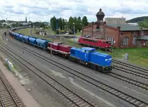 PRESS V 100, 204 311-5 ( 9280 1202 311-7 D-PRESS ) und  204 347-9 ( 9280 1202 347-1 D-PRESS ) mit einem gemischten Güterzug in Gera am 28.8.2020