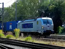 383 410-8 von METRANS,  durchfährt mit einem Containerzug  Bhf. Timelkam; 120918