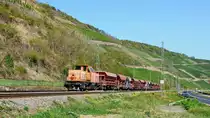 BBL Logistik 21 (214 029) mit Sch�ttgutwagenzug auf der linken Rheinstrecke in Richtung Bingen (Boppard, 18.09.2020).