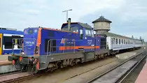 PKP Intercity mit  SU4210-008  (NVR:  98 51 5 630 092-5 PL-PKPIC  rangiert mit zwei IC- Personenwagen im Bf. Kostrzyn (obere Bahnsteige) am 30.09.20
