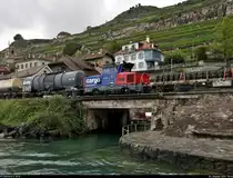 Blick auf Eem 923 025-1  Schlossberg  (Stadler BUTLER), die in einem gemischten Güterzug mit Re 6/6 11634 (620 034-9)  Aarburg-Oftringen  eingereiht ist und vorbei am Plage de la Lisette in Saint-Saphorin (CH) Richtung Vevey (CH) fährt.

🧰 SBB Cargo AG
🚩 Bahnstrecke Vallorbe–Domodossola (Simplonstrecke | 100/200)
🕓 4.8.2020 | 10:44 Uhr
