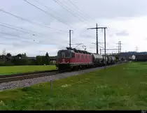 SBB - Lok 620 085-1 vor Güterzug unterwegs bei Lyssach am 28.09.2020