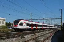 RABe 521 024, auf der S1, verlässt den Bahnhof Pratteln. Die Aufnahme stammt vom 21.08.2020.