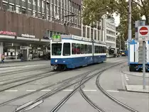 Linie 8 Wagennummer 2059 am Bellevue. Datum: 10. 10. 2020