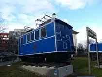 Die Zahnradlokomotive 11 der Bayerischen Zugspitzbahn AG, am 11.02.2020 als Denkmal vor dem Eingang des Verkehrszentrums vom Deutschen Museum in München.