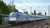 PKP Intercity spółka z o.o., Warszawa [PL]  mit  5 370 002  [NVR-Nummer: 91 51 5370 002-5 PL-PKPIC] und EC Richtung Warschau am 29.09.20 Berlin Hirschgarten.
