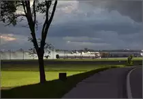 Brauereibesuch im Feldschlösschen...

01 202 mit ihrem Zug entschwindet nach Oensingen. Oktober 2020.