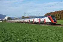 Grossverkehr vom 25. Oktober 2020 auf der alten Stammstrecke Olten-Bern infolge Unterhalts Arbeiten der Neubaustrecke Mattstetten-Rothrist-Bern (NBS).
RABDe 502 Twindexx bei Herzogenbuchsee.
Foto: Walter Ruetsch 