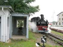99 1574 rangiert an ihren Zug nach M�geln, Oschatz 28.07.07