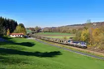 383 201 mit einem leeren Autozug am 06.11.2020 bei Vilshofen.