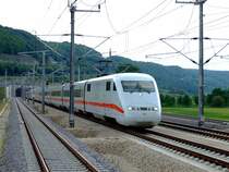 ICE 788 am 28.07.2007 bei der Durchfahrt durch Kinding.