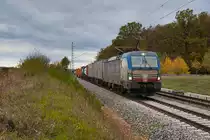 193 835 mit DGS 43357 (Maasvlakte West - München Riem Ubf) bei Oberdachstetten, 16.11.2019
