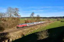 218 456 mit IC 2085 am 18.11.2020 bei Görwangs.