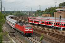 120 110-2 f�hrt am 29.07.07 mit IC 2064 von Crailsheim nach Karlsruhe HBF in den Aalener Bahnhof ein.