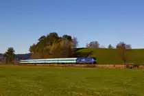 223 015 mit dem Alex kurz vor Biessenhofen. 7.11.20