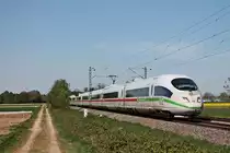 Als ICE 107 (Köln Hbf - Basel Bad Bf) fuhr am Nachmittag des 20.04.2020 der 403 521-8  Krefeld  südlich von Buggingen über die Rheintalbahn durchs Markgräflerland in Richtung Schweiz.