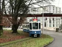 Linie 15 Wagennummer 2030  Hirslanden  an der Endhaltestelle Bucheggplatz. Datum: 13. 12. 2020
