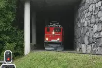 Impressionen aus dem Sommerurlaub 2020: Die FO Maschine HGe 4/4 32 verlässt den Tunnel und wird in Kürze in den Bahnhof von La Prairie einfahren. So gesehen im Swiss Vapeur Parc.

Bouveret, 16.07.2020