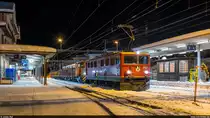 RhB Ge 6/6 II 707 mit Güterzug Pontresina - Landquart am 18. Dezember 2020 in Pontresina.