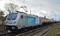 Railpool GmbH, München [D]  187 002-1  [NVR-Nummer: 91 80 6187 002-1 D-Rpool], aktueller Mieter? eventl. auch LTE?, fuhr nach längerer Pause in/von Berlin Köpenick aus mit Ganzzug Druckgaskesselwagen (Ammoniak, wasserfrei) Richtung Frankfurt/Oder am 22.12.20 Berlin Hirschgarten. 