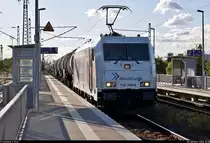 Kesselzug mit 185 349-8  Wenn wir groß sind, werden wir Lokführer/in  durchfährt den Hp Halle Rosengarten auf Gleis 1 Richtung Bft Halle Gbf Süd.
Viele Grüße zurück an den Tf!
Aufgenommen im Gegenlicht.

🧰 DB Cargo
🚩 Bahnstrecke Halle–Hann. Münden (KBS 590)
🕓 4.10.2020 | 16:48 Uhr