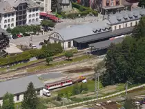 Bahngelände Chamonix-Mont-Blanc, Blick aus der Seilbahn zum Aiguille Du Midi (3.842m); 11.06.2014
