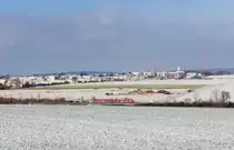 Unbekannter 642 als RE Heilbronn-Crailsheim am 13.01.2021 bei Öhringen-Cappel. Mittelfristig soll die Fläche hinter dem Zug besiedelt werden. Aktuell endet hier auch die S4 der Stadtbahn Karlsruhe/Heilbronn.