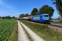 Mit einem Kesselwagenzug nach Österreich war die 187 932 der LTE am 01. Oktober 2020 unterwegs. Bei Langenisarhofen in Niederbayern konnte ich die Leistung fotografieren. 