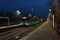 VGF U4 Wagen 524 am 16.01.21 als U1 in Frankfurt Niddpark als Langzeitbelichtung 