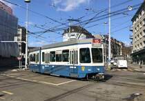 Linie 15 Wagennummer 2010 „Wipkingen“ beim Schaffhauserplatz. Datum: 24. 1. 2021