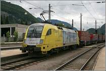 ES64U2-041  100 JAHRE KNORR-BREMSE  schiebt am 28.06.07 den 43243  WINNER-EXPRESS  von Kufstein zum Brenner nach.

