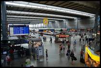 Impressionen Im Bahnhof M�nchen-Hbf.28.07.07