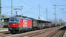 ÖBB-Produktion GmbH, Wien [A] mit  1293 061  [NVR-Nummer: 91 81 1293 061-8 A-ÖBB] und gemischtem Güterzug am 28.04.21 Durchfahrt Bf. Flughafen BER Terminal 5.