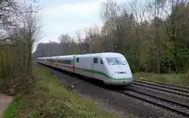 ICE 402 038-4  Saarbrücken  abends von Köln kommend kurz vor Solingen am 18.4.2021