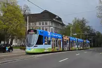 Be 6/10 Tango 177 mit der Migros Werbung, auf der Linie 11, fährt zur Haltestelle am Aeschenplatz. Die Aufnahme stammt vom 15.04.2021.