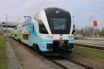 4110 112-8 mit IC 2274(Dresden-Warnemünde)bei der Duchfahrt in Warnemümde-Werft.01.05.2021 