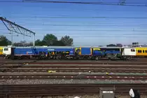 UniMat 104 von Volker Rail steht am 22 Augustus 2019 in Nijmegen abgestellt.