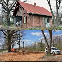 [Reupload]
VDE 8 Komplexmaßnahme Halle Rosengarten–Angersdorf
▶ Standort: Bahnhof Halle Südstadt

Ein relativ aktuelles Vergleichsbild: Das Gleisbild-Stellwerk  B1  der Bauart GS I DR/GS II DR (Inbetriebnahme: 1976) wurde wenige Monate nach Beginn der Bauarbeiten abgerissen. Mittlerweile deutet nichts mehr auf das Backsteingebäude hin. Der Fahrdienstleiter steuerte von hier aus das S-Bahn-Gleis sowie die Ferngleise bis zum Abzweig Saalebrücke. Mit der Wiederinbetriebnahme der Strecke im Dezember 2021 übernimmt das elektronische Stellwerk (ESTW-A) in Angersdorf dessen Aufgaben.

🚩 Bahnstrecke Halle–Hann. Münden (KBS 590)
🕓 26.4.2021 | 15:13 Uhr