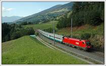 EC 85 „Michelangelo“  (M�nchen – Rom) mit 1116 155 an der Spitze, am 26.7.2007 kurz vor Matrei auf der Brenner Nordrampe.