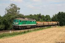 V300 002 ist hier am 04.08.07 mit dem vollbeladenen Sandzug 66236 bei Baldenhain unterwegs.