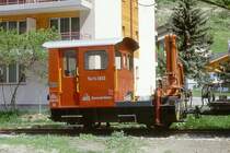 MGB exBVZ - Tm 2/2 2922 am 21.05.1997 in Ackersand - Diesel-Traktor mit Kran 15Kn - Baujahr 1959 - RACO1548/Deutz - 66 KW - Gewicht 10,20t - Ladegewicht 0,80t - L�P 5,06m - zul�ssige Geschwindigkeit 45 km/h - �1=15.01.1997 - Lebenslauf: ex BVZ Tm 2/2 2922 - 2003 MGB Tm 2/2 2922 - Hinweis: mit neuen BVZ-Logo
